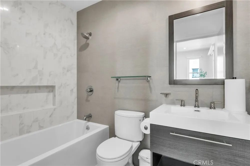 532 W Elk Avenue #1 Glendale, CA 91204