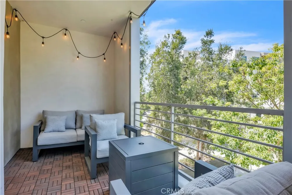 532 W Elk Avenue #1 Glendale, CA 91204