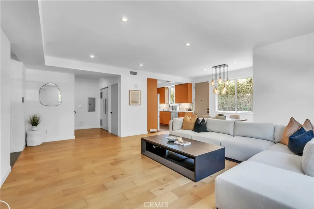 532 W Elk Avenue #1 Glendale, CA 91204