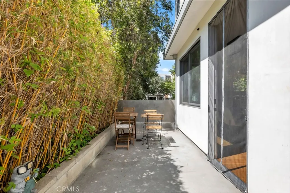 532 W Elk Avenue #1 Glendale, CA 91204