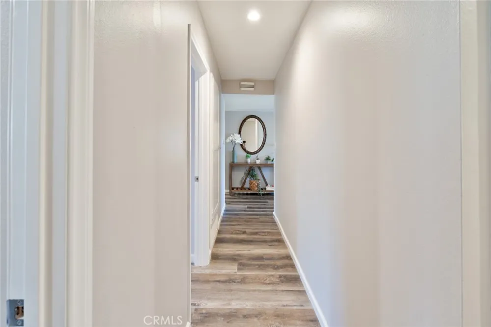 6155 Goshen Avenue Simi Valley, CA 93063