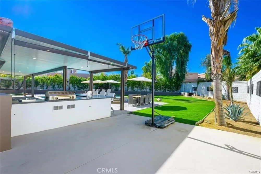 44235 Yucca Drive Indian Wells, CA 92210