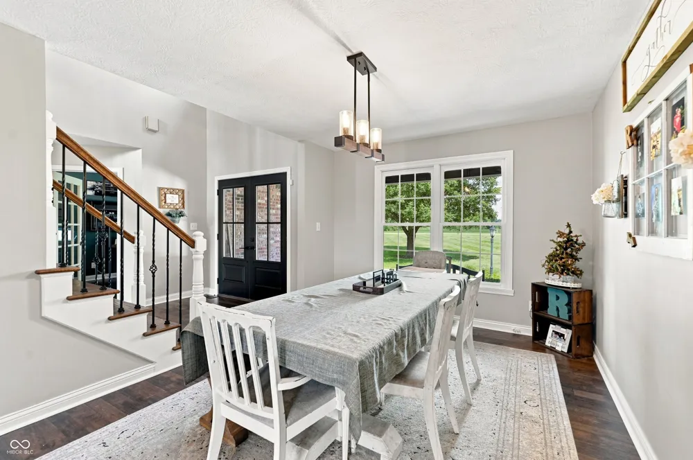 7218 500 W McCordsville, IN 46055