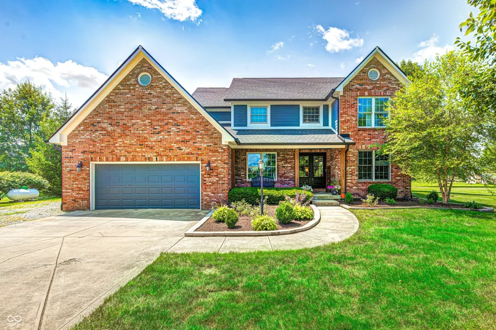 7218 500 W McCordsville, IN 46055
