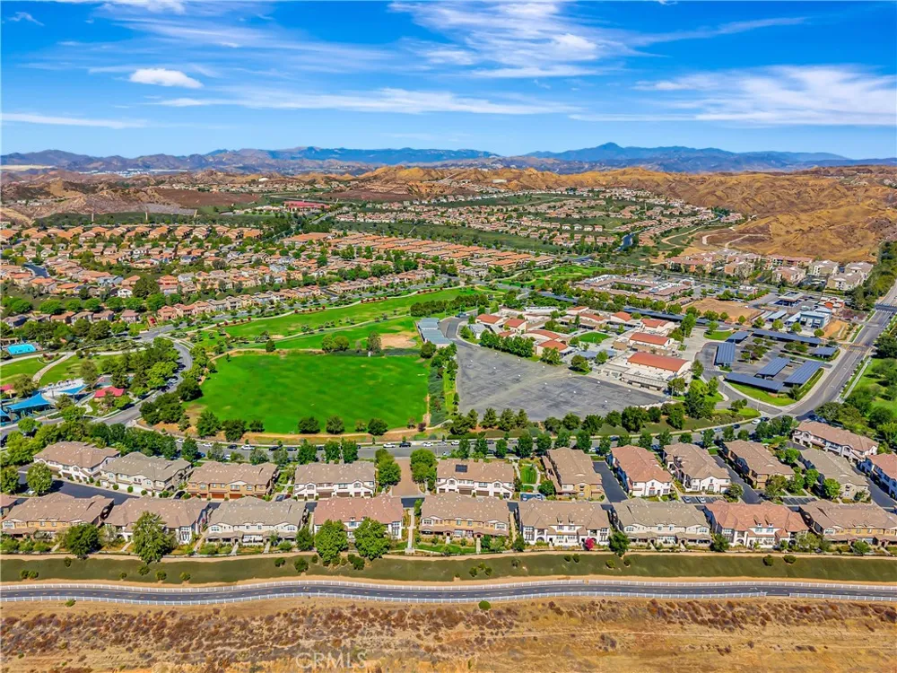 28606 Pietro Valencia, CA 91354