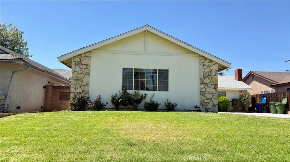 9621 Jumilla Chatsworth, CA 91311