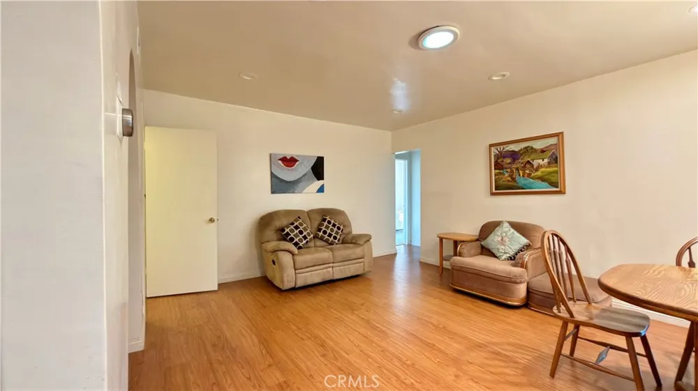 9621 Jumilla Chatsworth, CA 91311