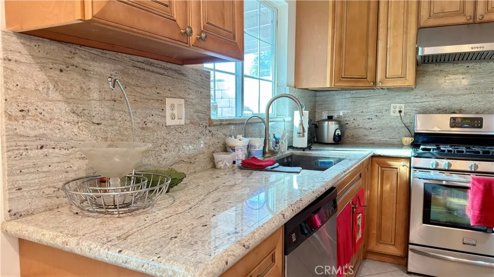 9621 Jumilla Chatsworth, CA 91311