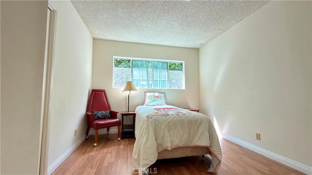 9621 Jumilla Chatsworth, CA 91311