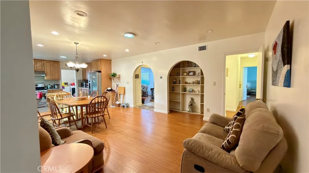 9621 Jumilla Chatsworth, CA 91311