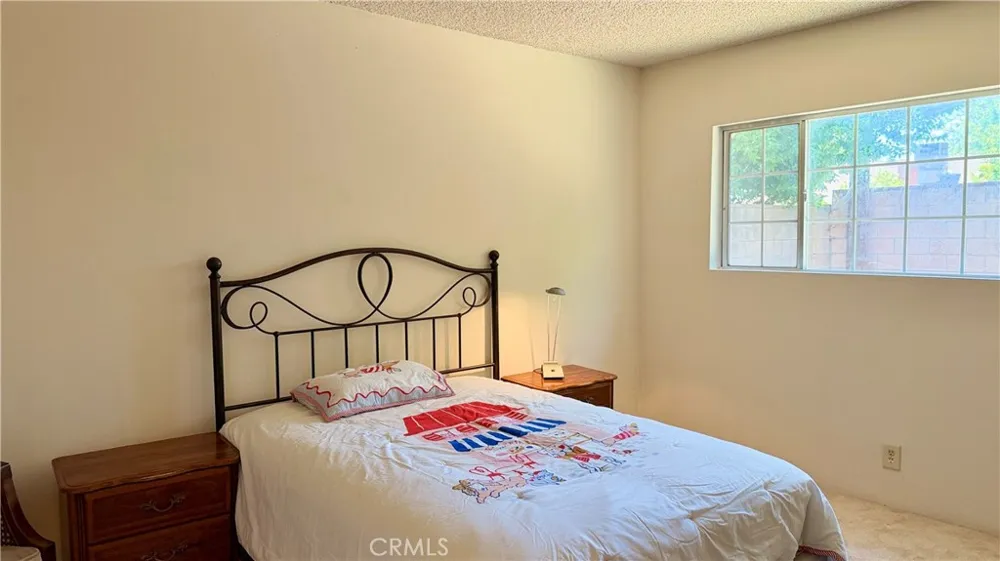 9621 Jumilla Chatsworth, CA 91311