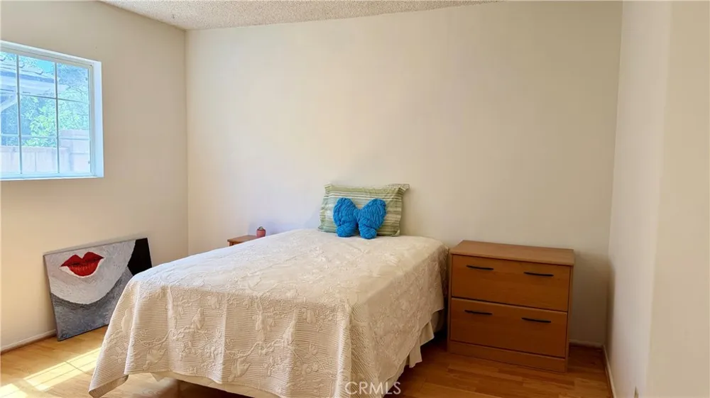 9621 Jumilla Chatsworth, CA 91311