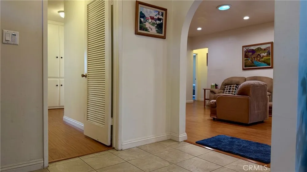 9621 Jumilla Chatsworth, CA 91311