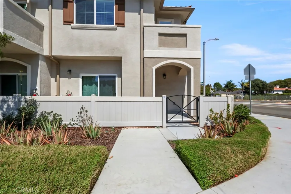 2043 Lincoln Avenue Torrance, CA 90501