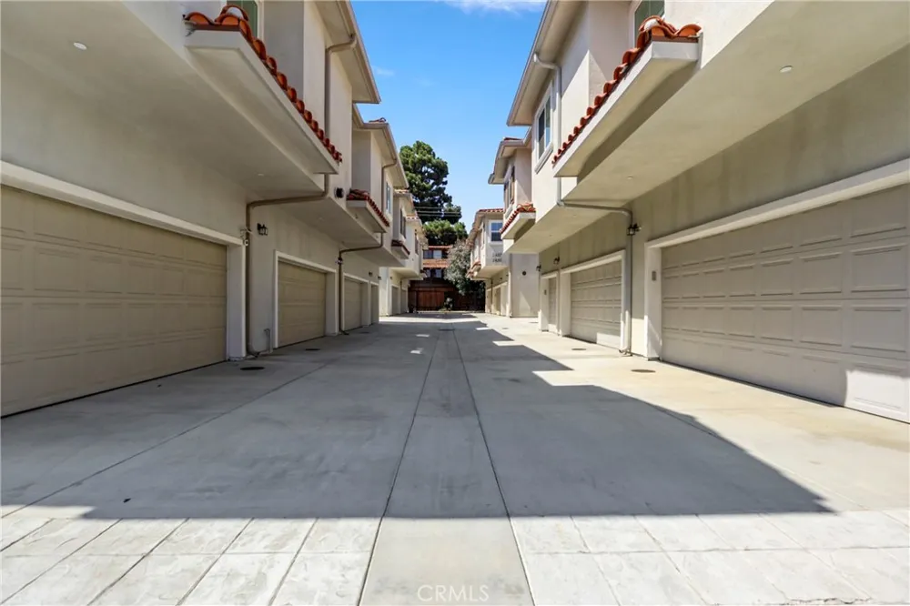 2043 Lincoln Avenue Torrance, CA 90501