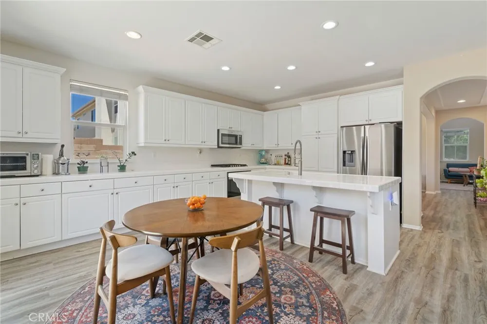 5824 W Avenue K13 Lancaster, CA 93536