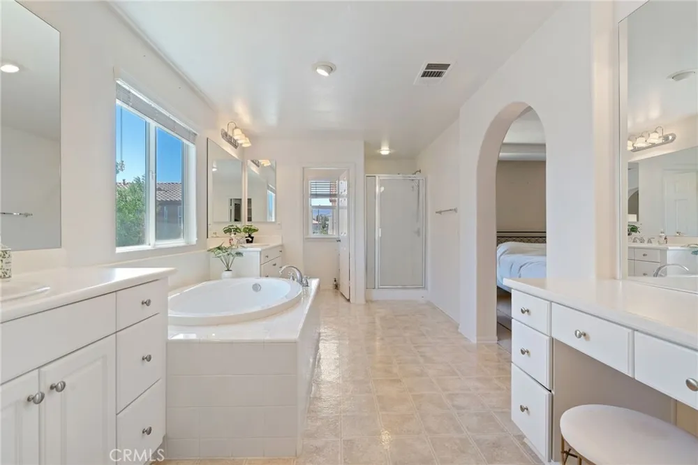 5824 W Avenue K13 Lancaster, CA 93536