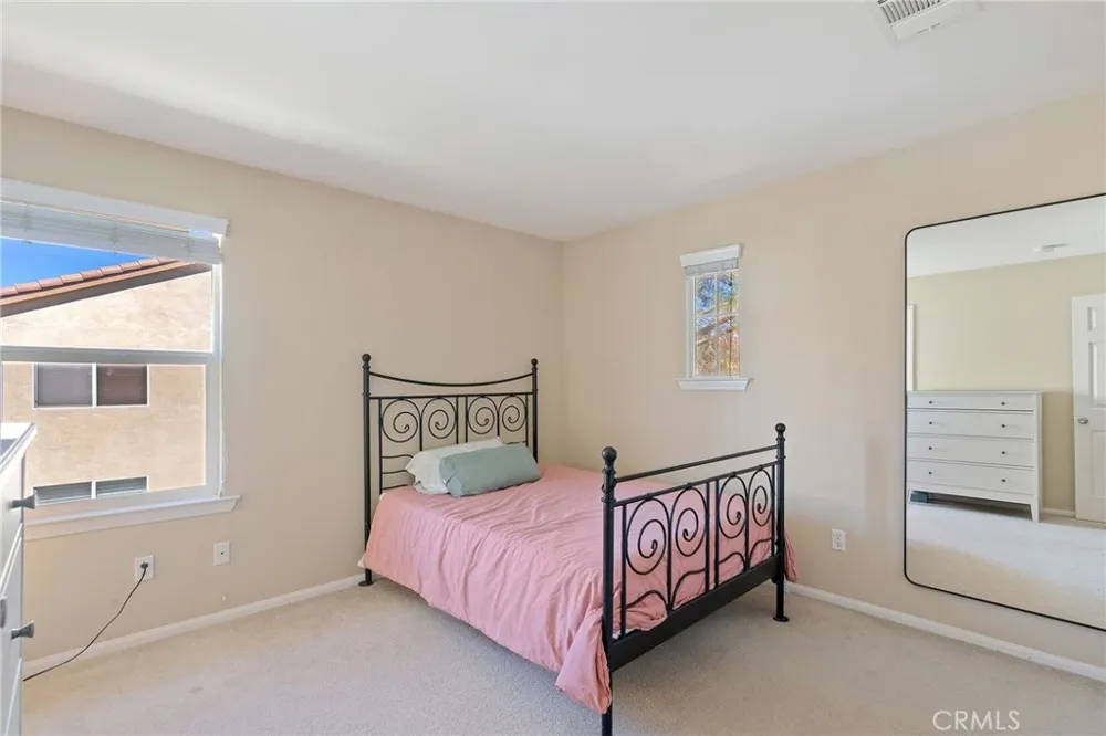 5824 W Avenue K13 Lancaster, CA 93536