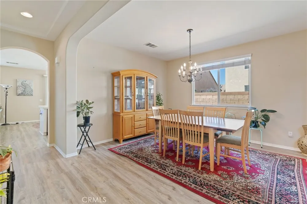 5824 W Avenue K13 Lancaster, CA 93536
