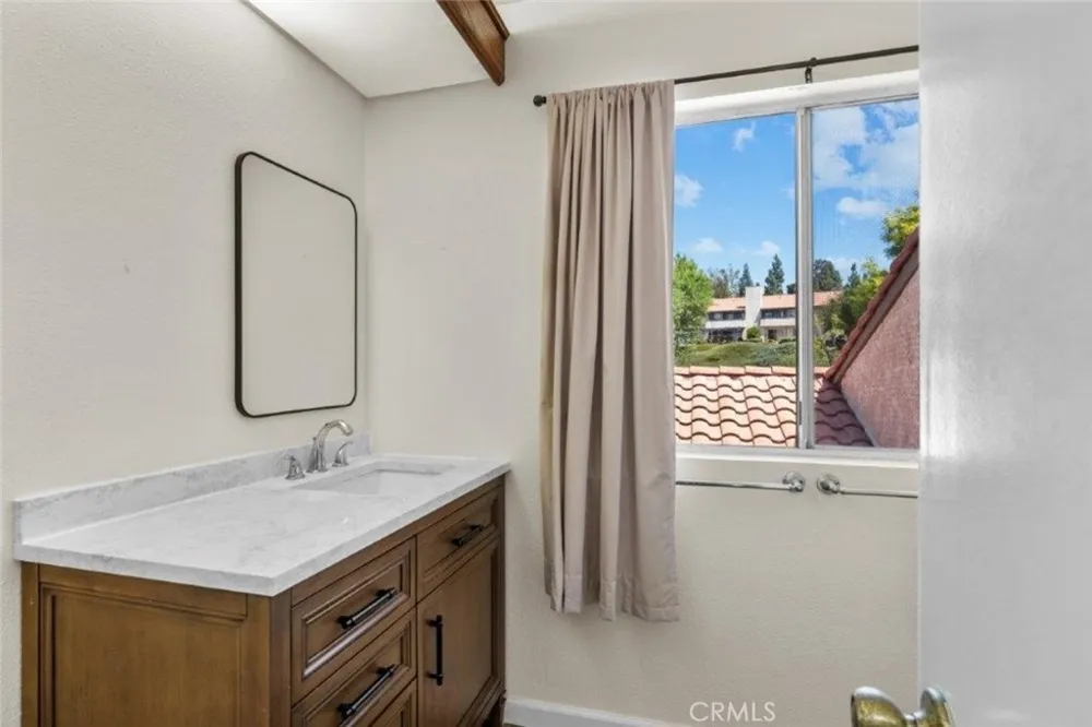 19150 Lahey Street #2 Porter Ranch, CA 91326