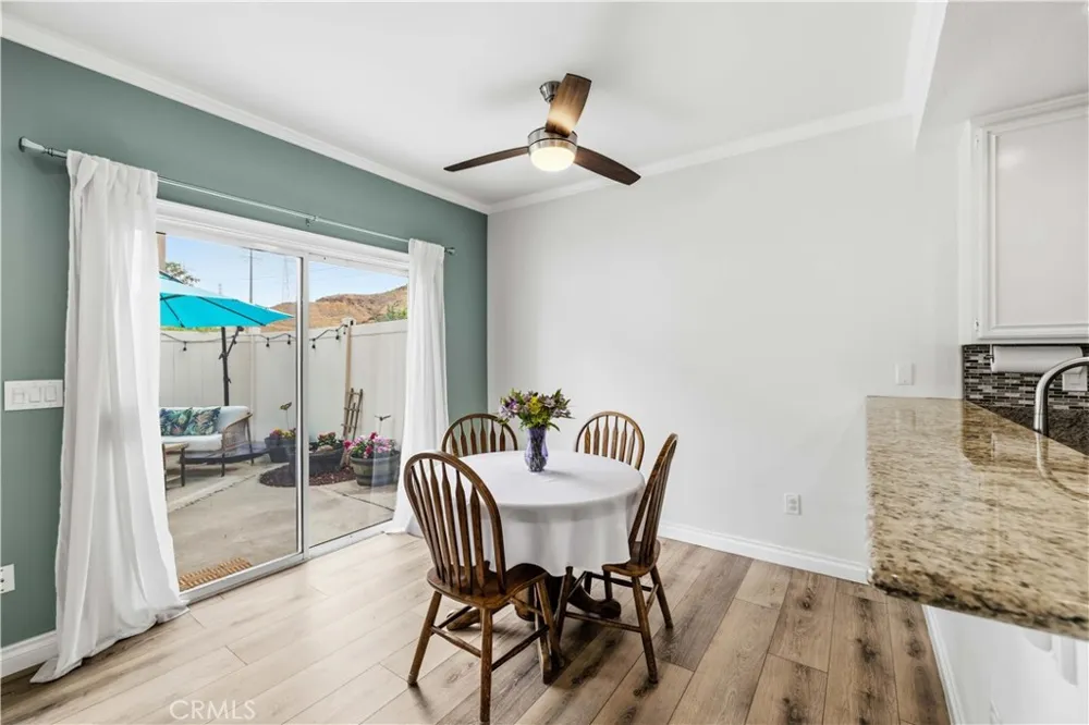 28148 Bobwhite Circle #64 Saugus, CA 91350