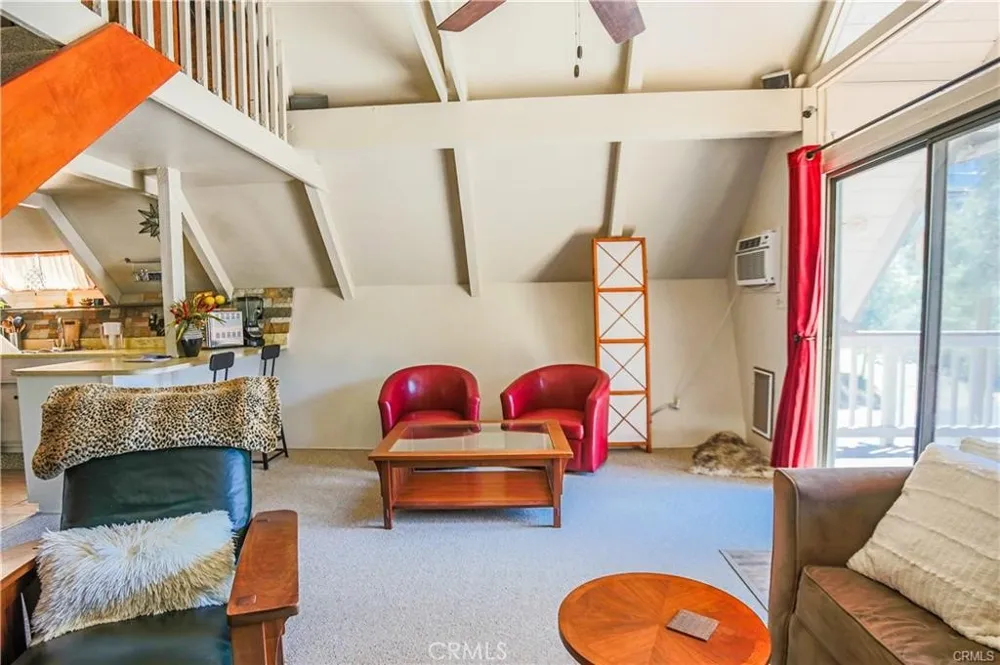 1916 Poplar Pine Mountain Club, CA 93222