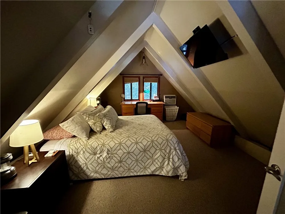 1916 Poplar Pine Mountain Club, CA 93222