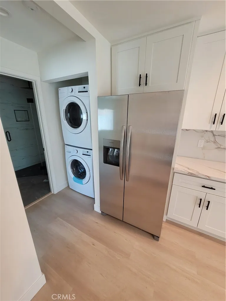 8321 Quartz Avenue #1/4 Winnetka, CA 91306