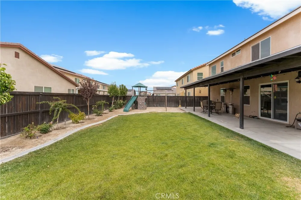 2830 La Calle Audaz Rosamond, CA 93560