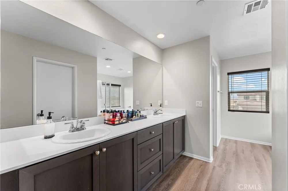 2830 La Calle Audaz Rosamond, CA 93560