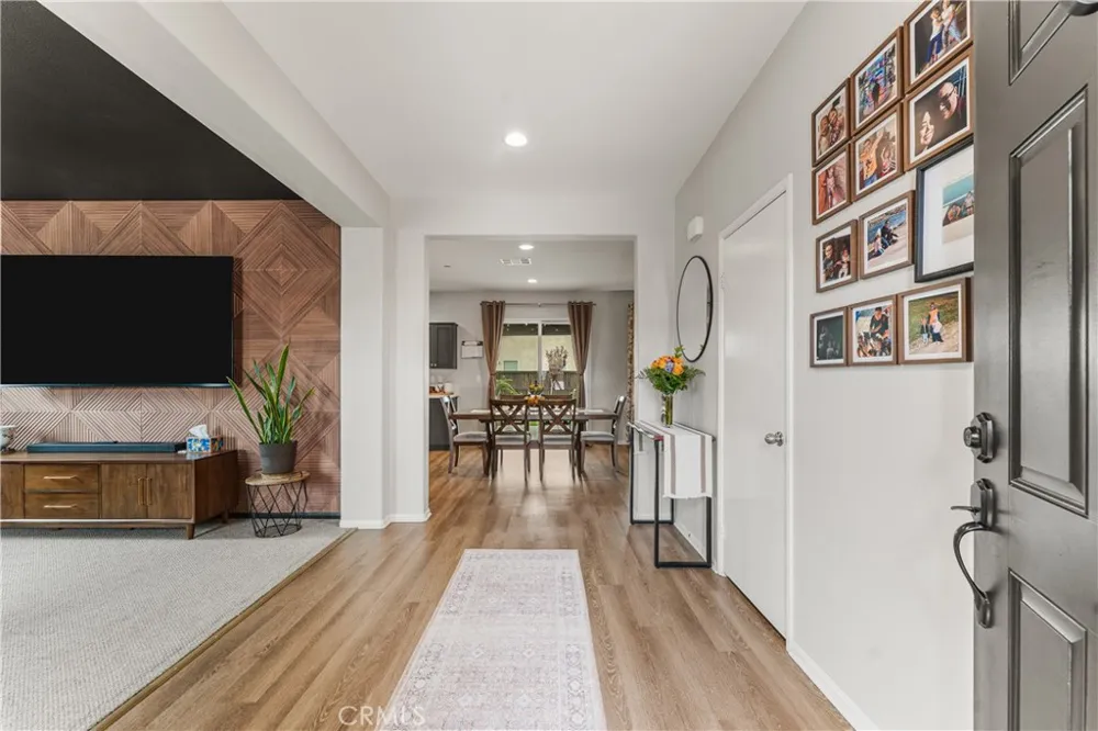 2830 La Calle Audaz Rosamond, CA 93560