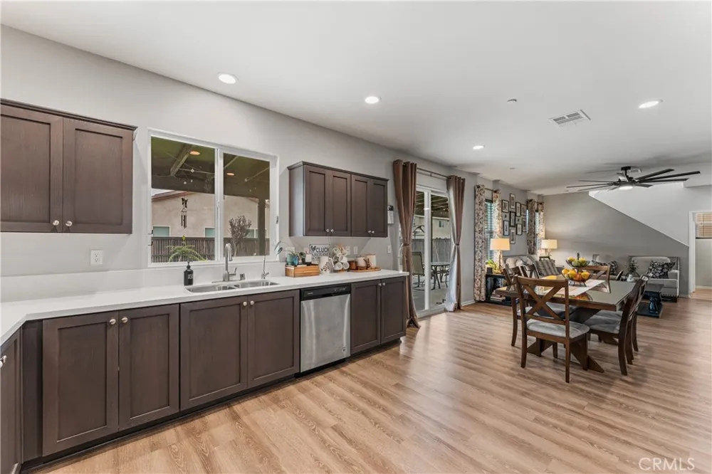 2830 La Calle Audaz Rosamond, CA 93560