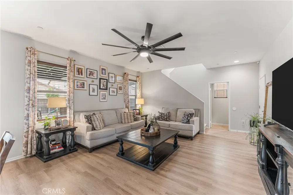 2830 La Calle Audaz Rosamond, CA 93560