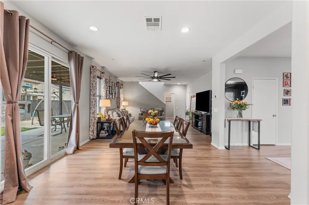 2830 La Calle Audaz Rosamond, CA 93560
