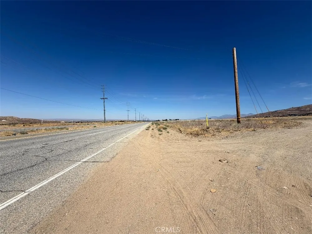 1602 Vac/Cor S/Farnborough Palmdale, CA 93551