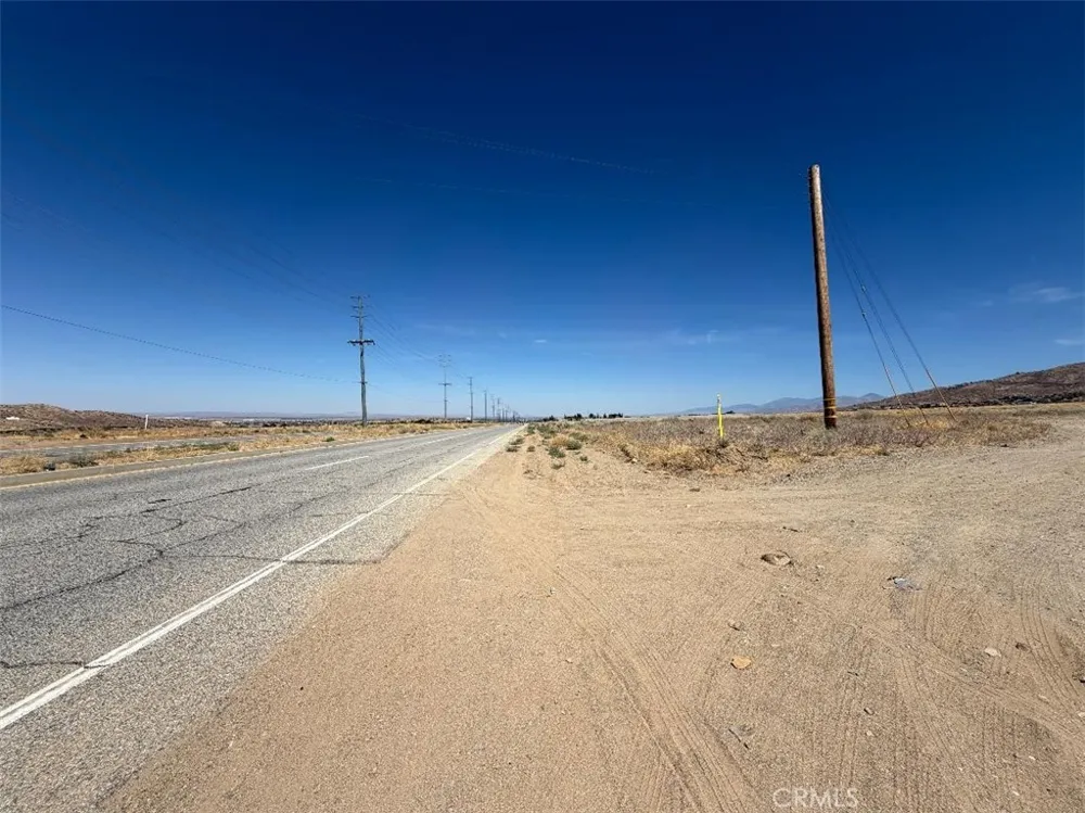 1600 Gazelle Palmdale, CA 93551