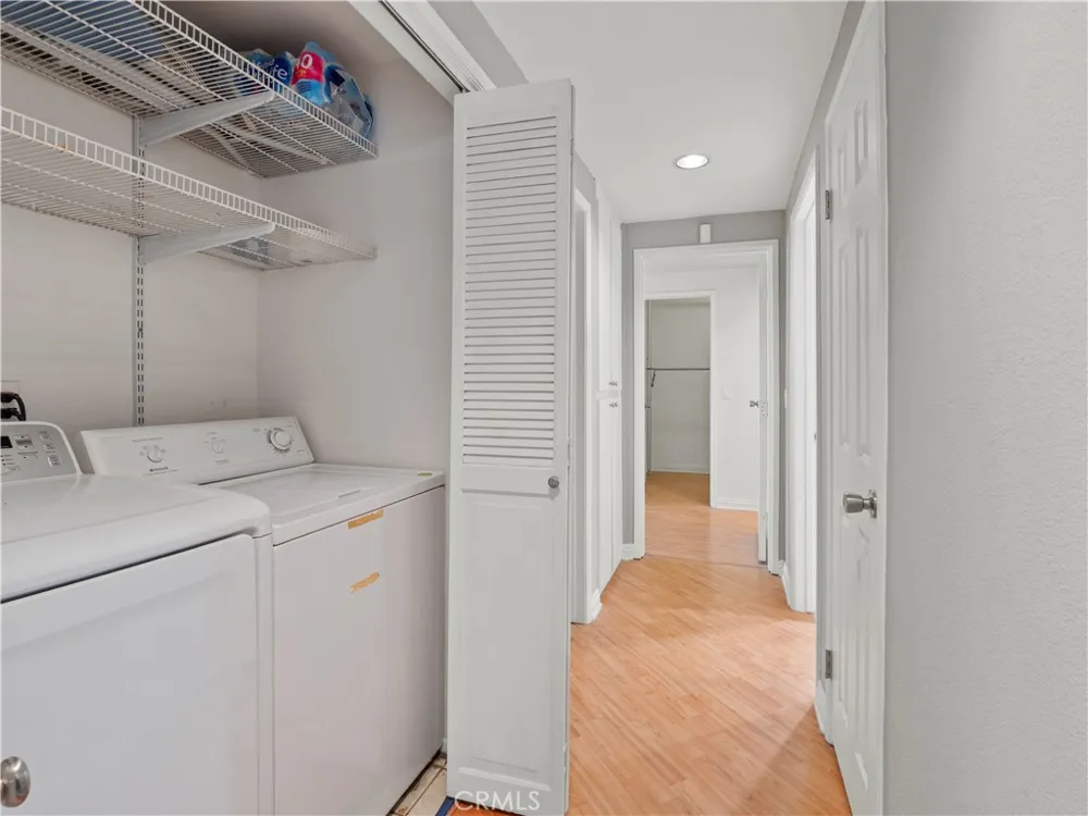 4301 Fulton Avenue #303 Sherman Oaks, CA 91423