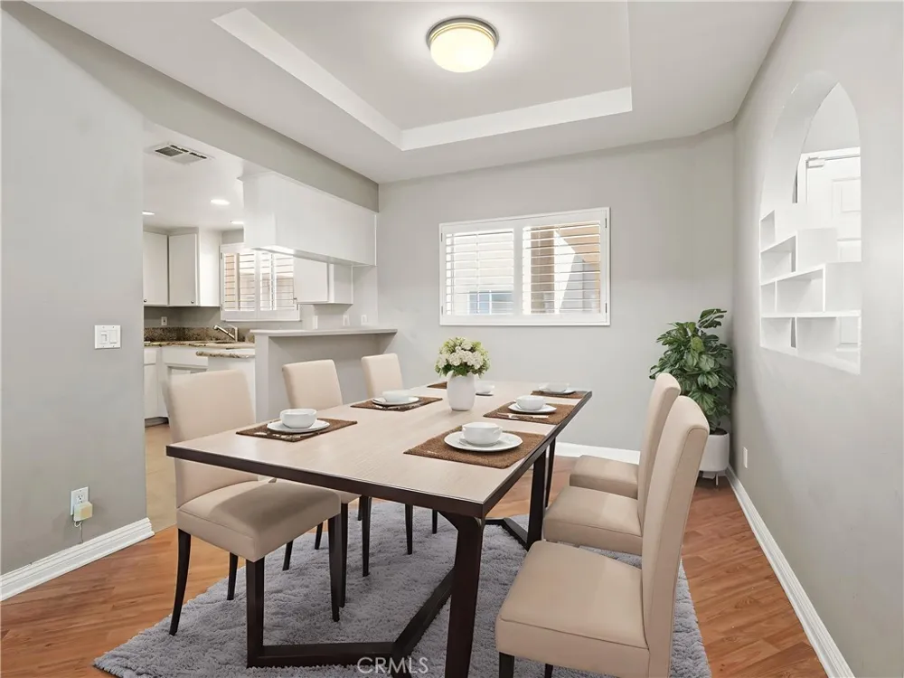 4301 Fulton Avenue #303 Sherman Oaks, CA 91423