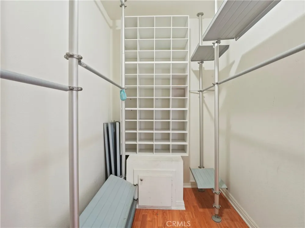 4301 Fulton Avenue #303 Sherman Oaks, CA 91423