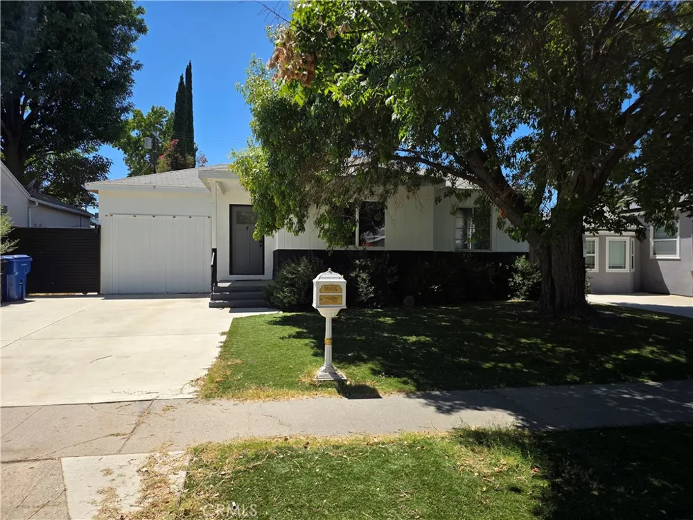 5779 Enfield Encino, CA 91316