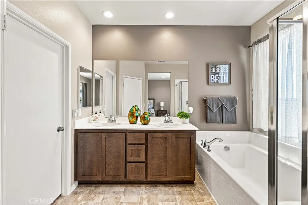 3128 Desert Cloud Rosamond, CA 93560