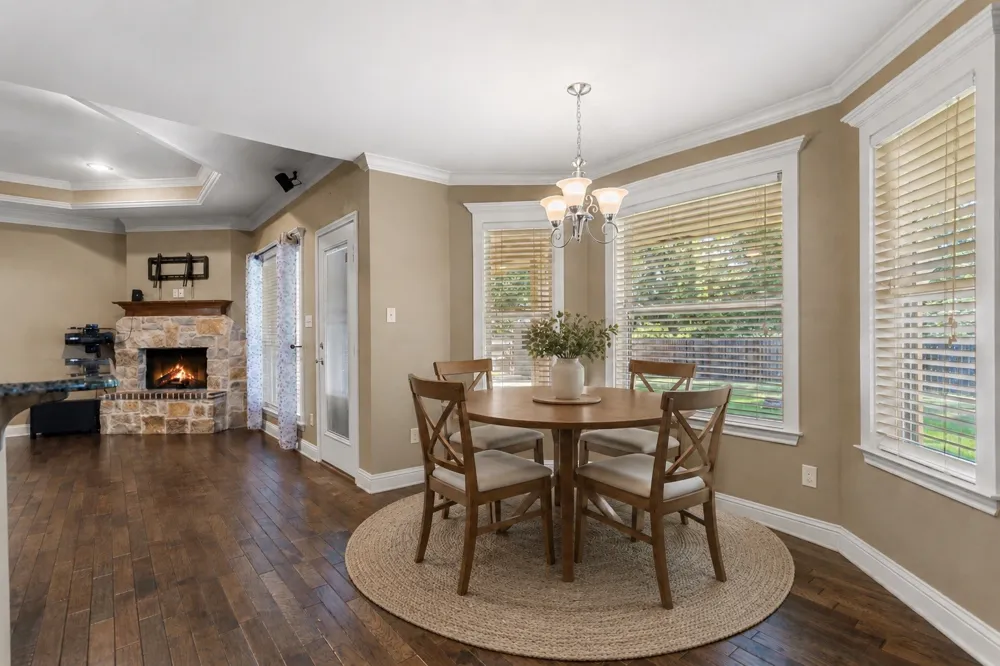 2312 Pittman Lane Lindale, TX 75771
