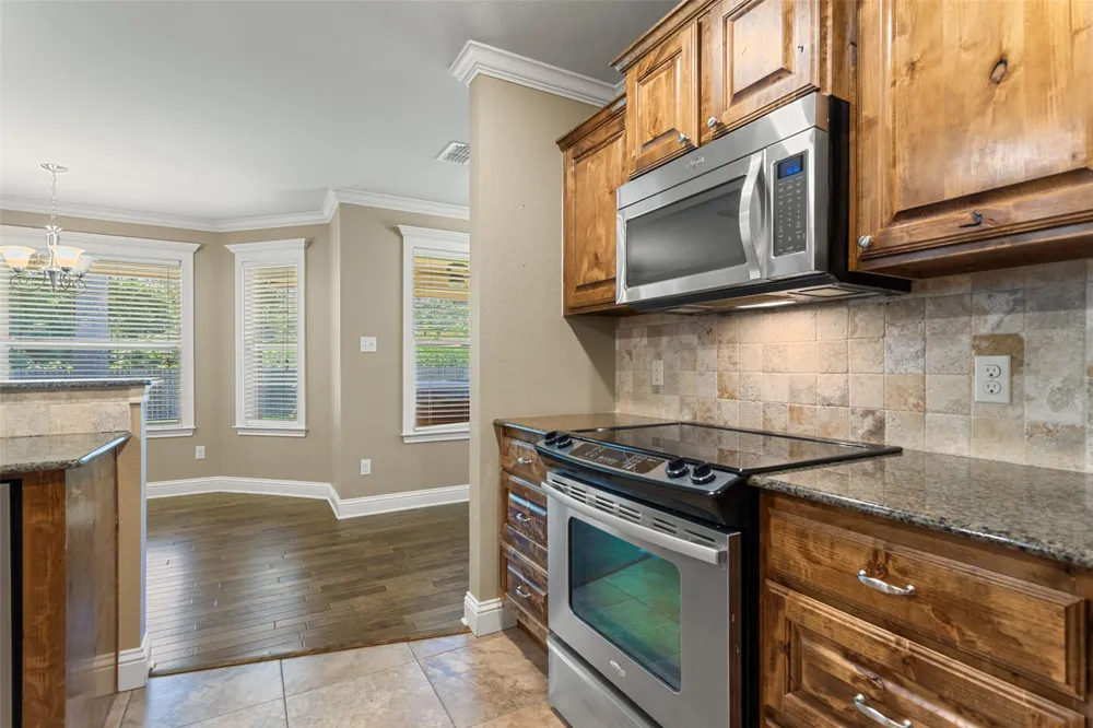 2312 Pittman Lane Lindale, TX 75771
