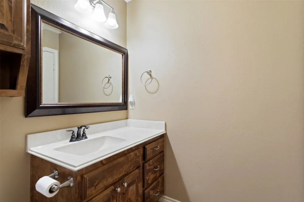 2312 Pittman Lane Lindale, TX 75771
