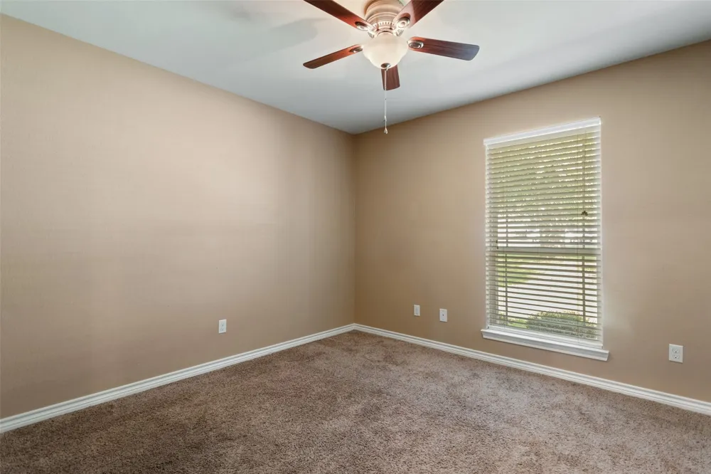 2312 Pittman Lane Lindale, TX 75771