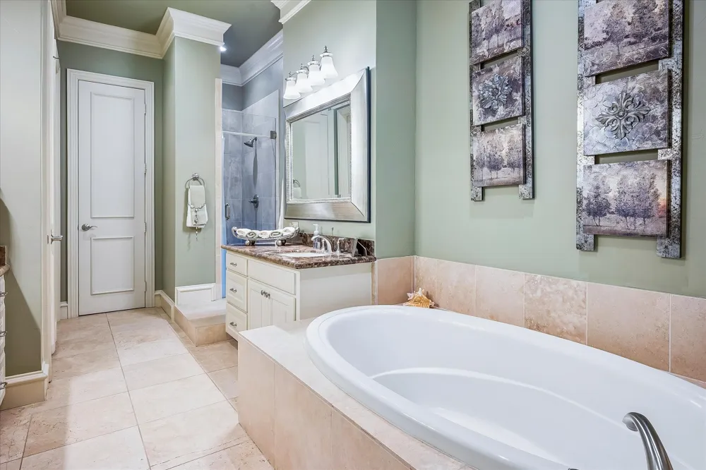 177 Summit Avenue Southlake, TX 76092