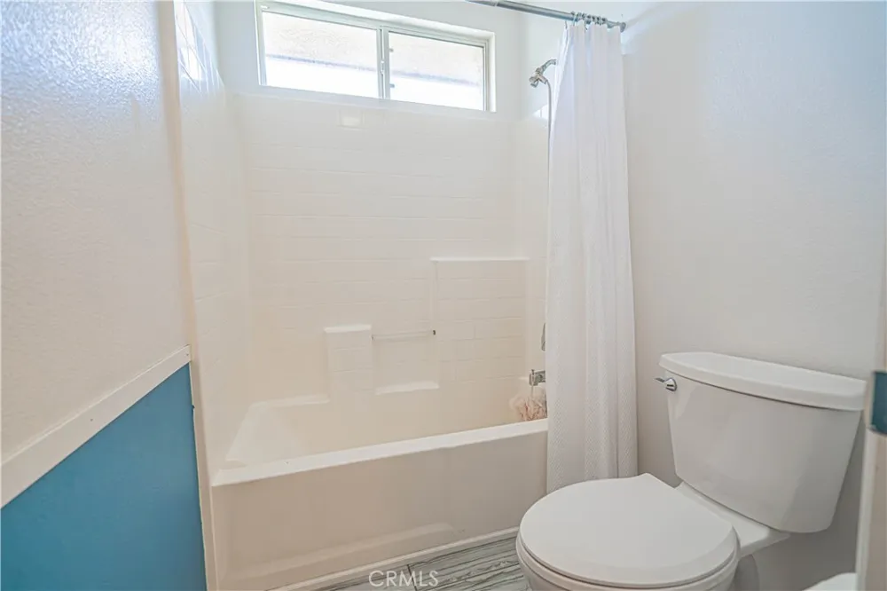 32628 Ridge Top Lane Castaic, CA 91384