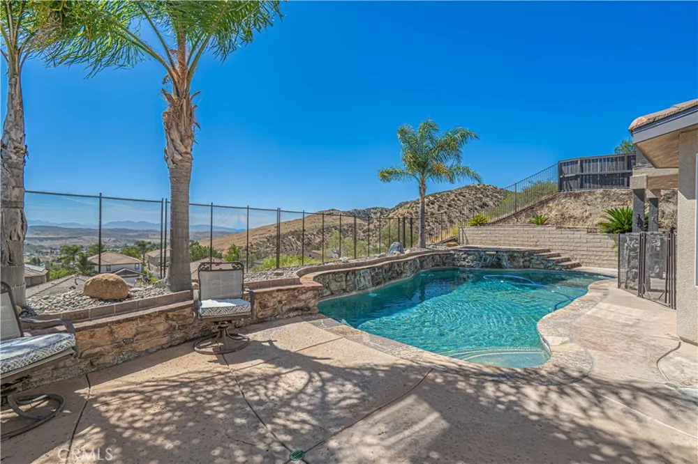 32628 Ridge Top Lane Castaic, CA 91384