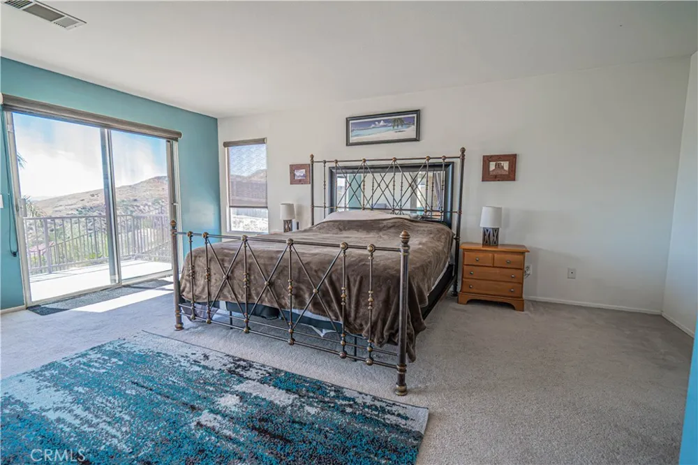 32628 Ridge Top Lane Castaic, CA 91384