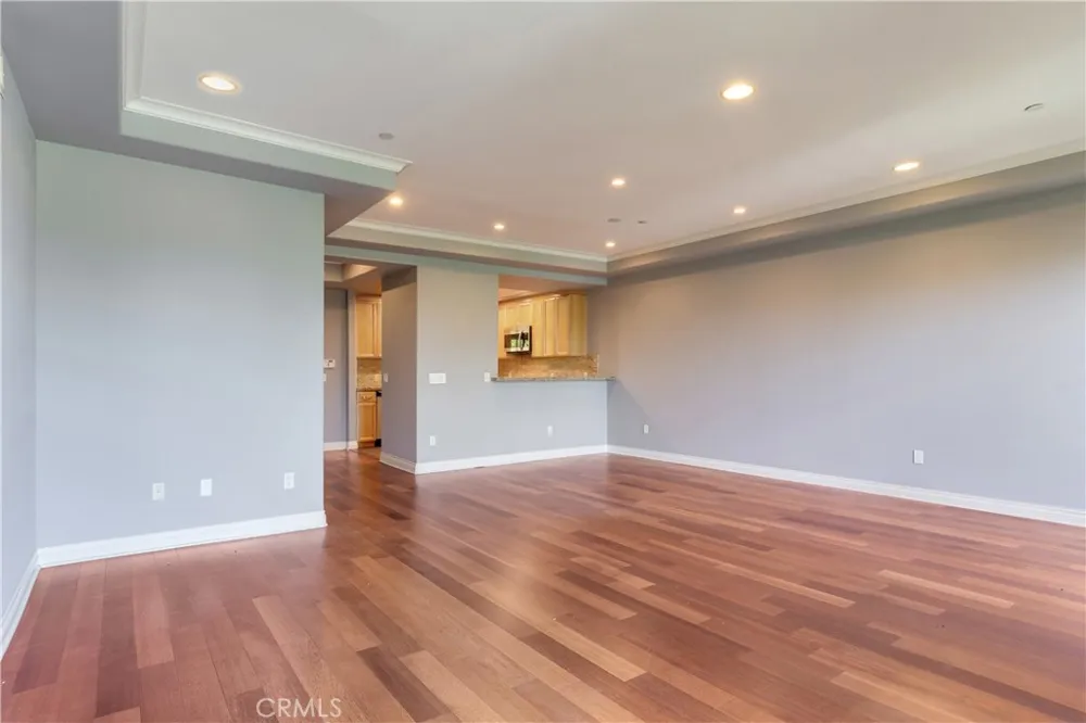 333 Hill Avenue #305 Pasadena, CA 91106
